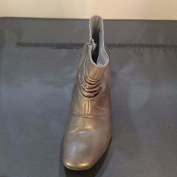 EARTH ORIGIN SIDE ZIPPER CLOSURE WOMEN'S ANKLE BOOTIES - Picture 7 of 15